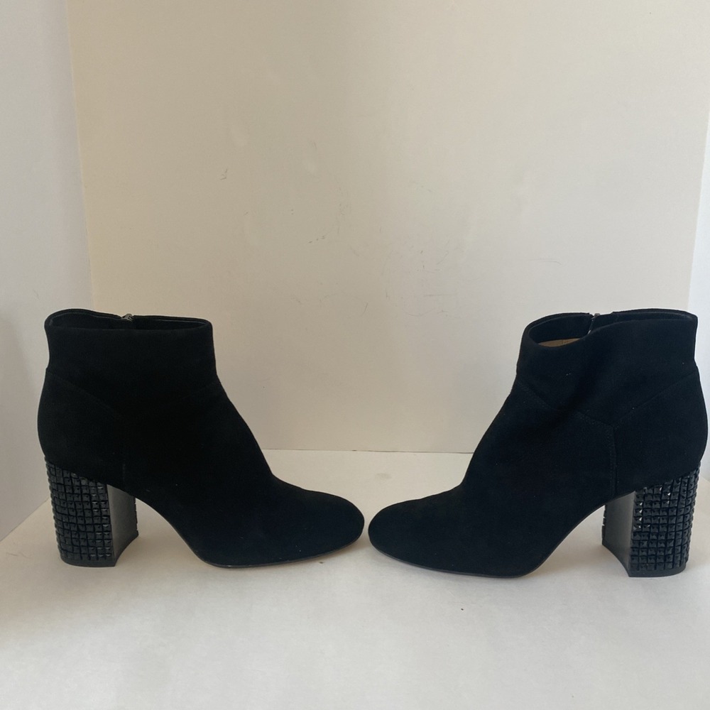 Michael Kors Black Suede Arabella Ankle Boots Zip Booties Studded Heels Size 9.5